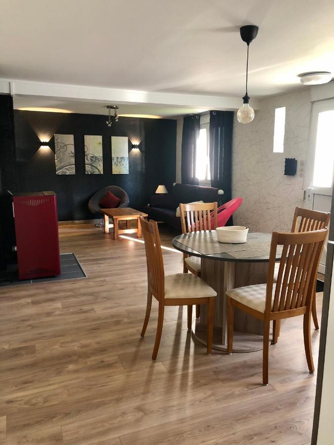 L’annexe *